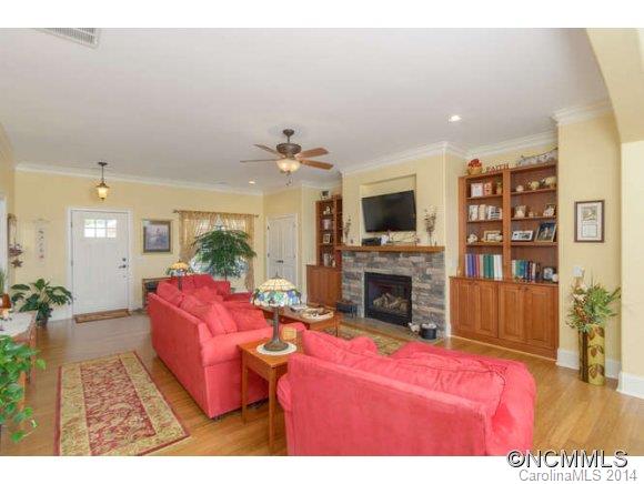 28 Penley Park Drive Weaverville NC 28787