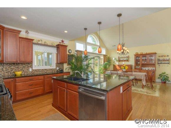 28 Penley Park Drive Weaverville NC 28787