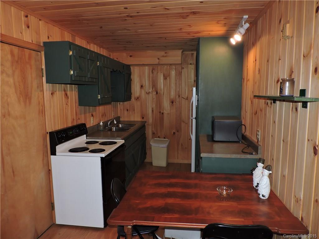 741 Grey Ghost Lane Burnsville NC 28714