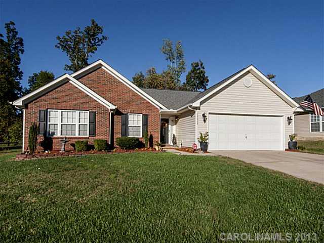 12609 Waterfall Place Charlotte NC 28278