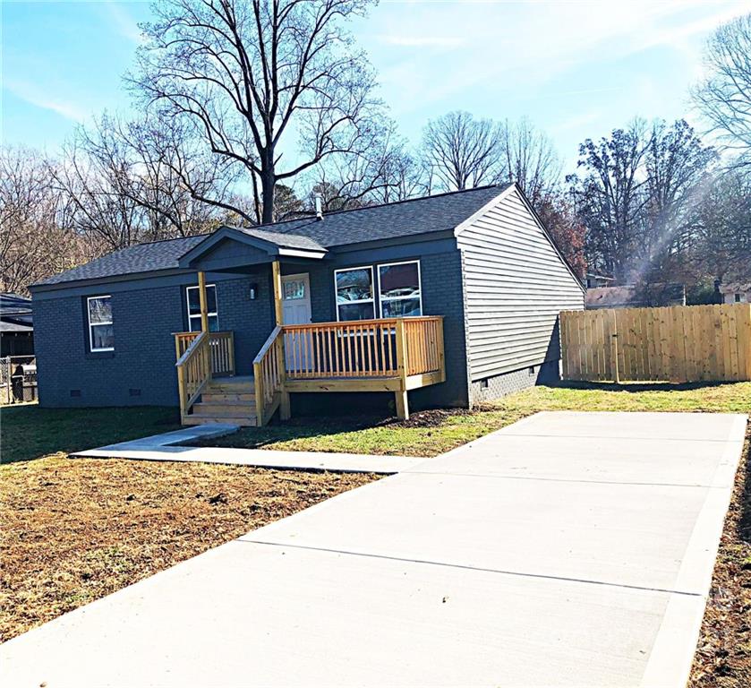 2949 Bellaire Drive Charlotte NC 28216
