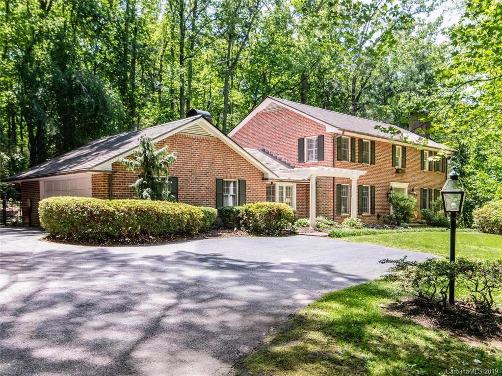 18 Stuyvesant Crescent Asheville NC 28803