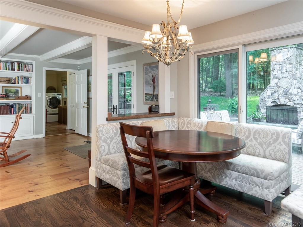 18 Stuyvesant Crescent Asheville NC 28803