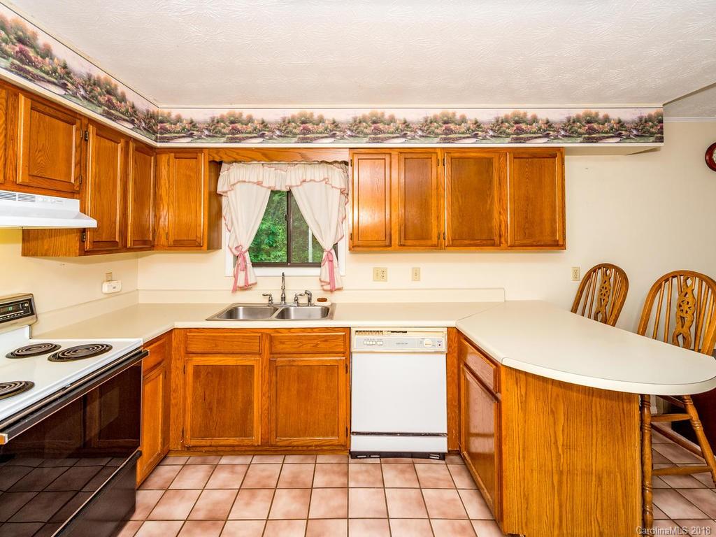 58 Levy Lane Asheville NC 28805