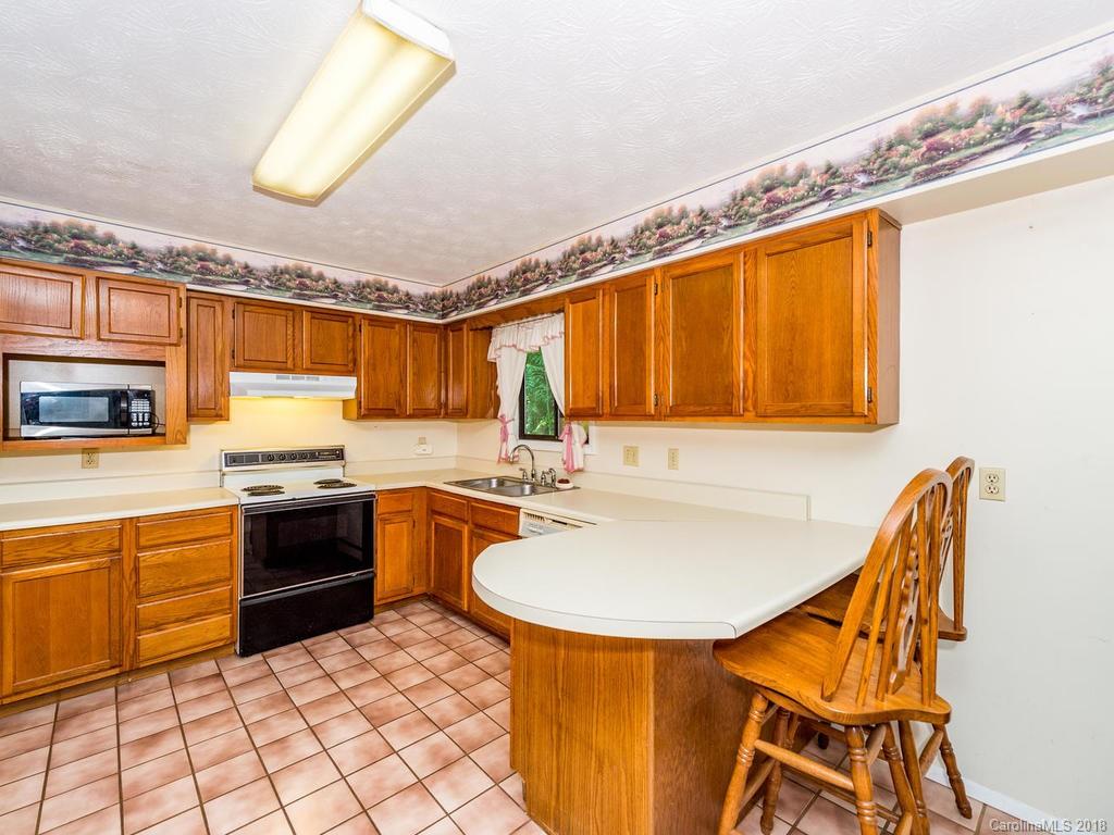 58 Levy Lane Asheville NC 28805