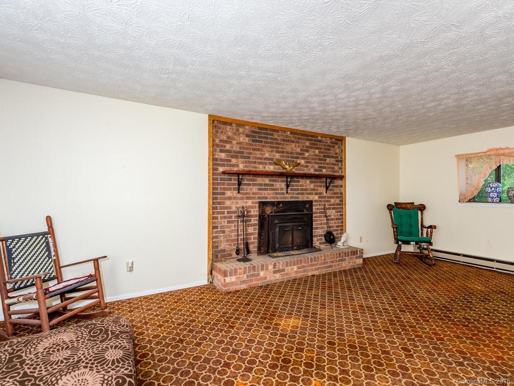 58 Levy Lane Asheville NC 28805