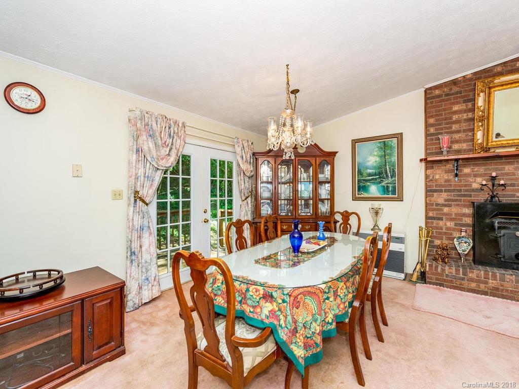 58 Levy Lane Asheville NC 28805