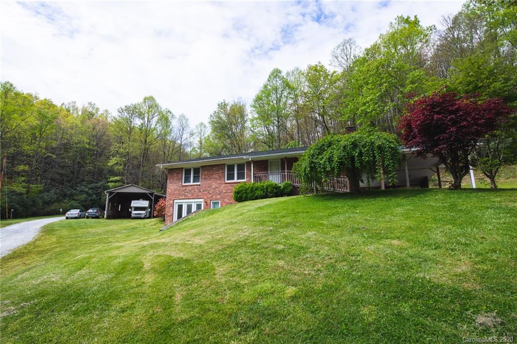 100 Looney Powell Road Rosman NC 28772