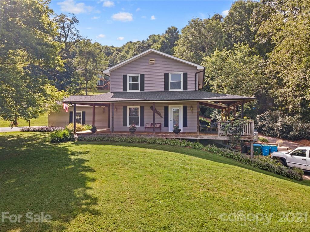 18 Rory Phillips View Candler NC 28715