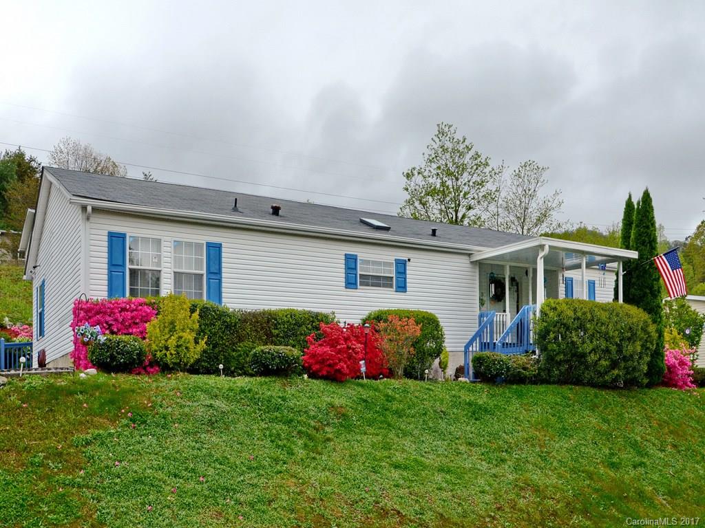 301 Golden Aster Road Swannanoa NC 28778