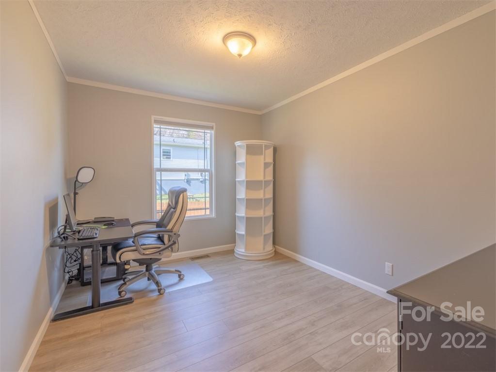 7 Wade Drive Candler NC 28715