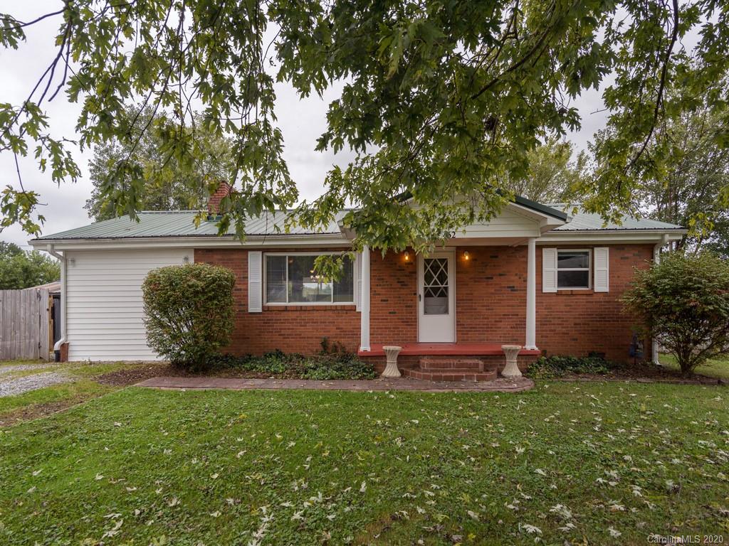 462 Pisgah Drive Brevard NC 28712
