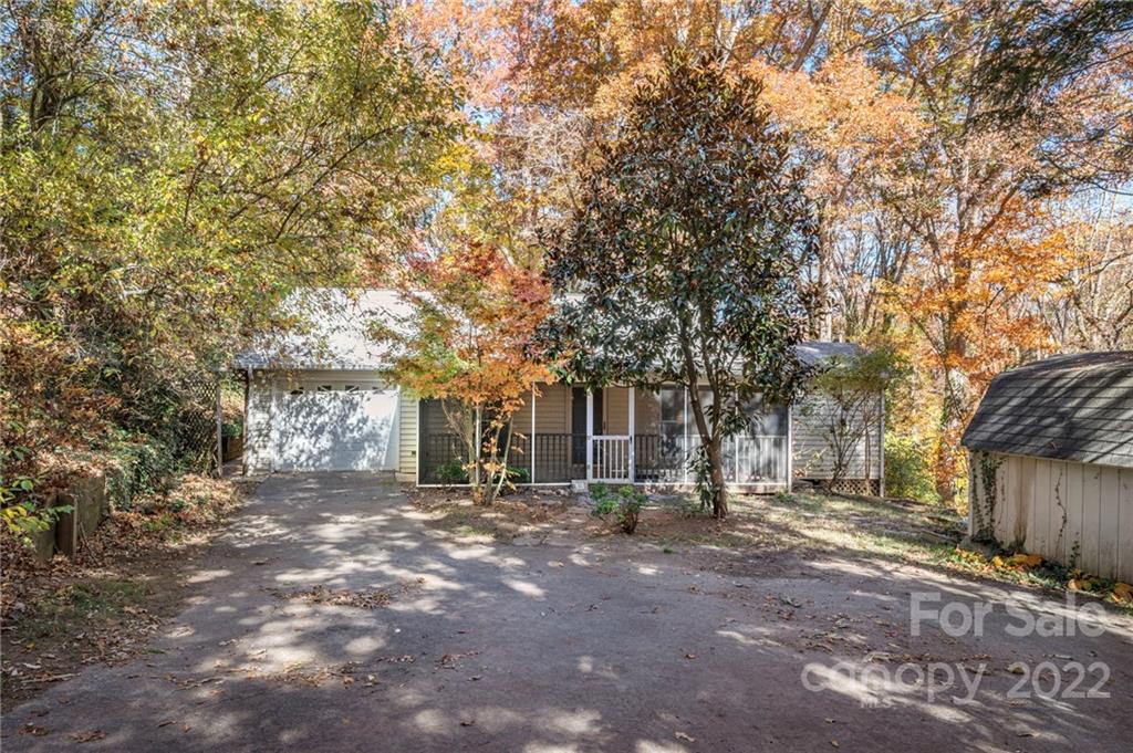 32 Academy Street Asheville NC 28803