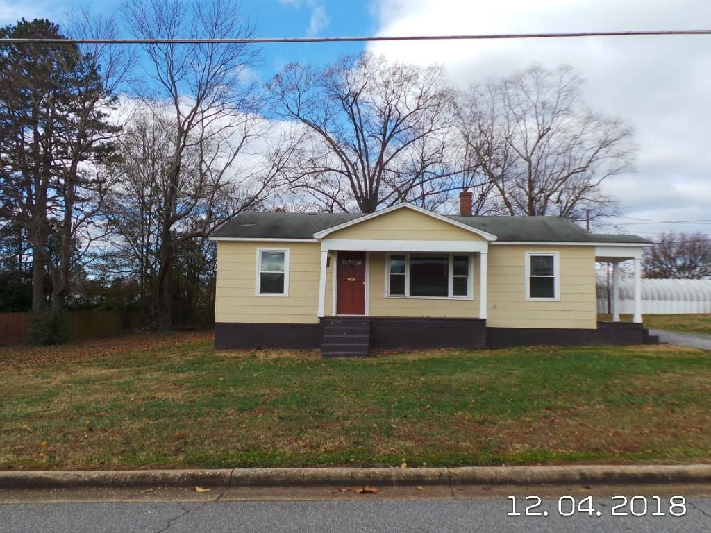 138 25th Street Sw Hickory NC 28602