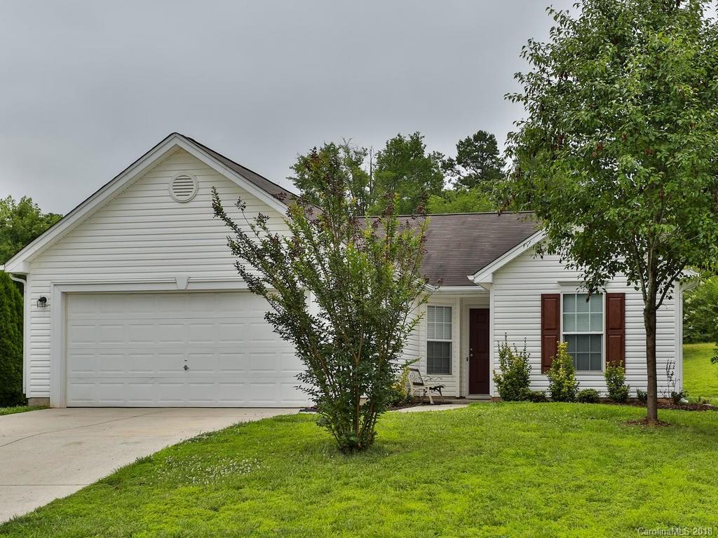1529 Moss Creek Drive Harrisburg NC 28075