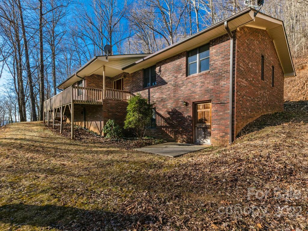 21 Weeping Cherry Forest Road Fairview NC 28730
