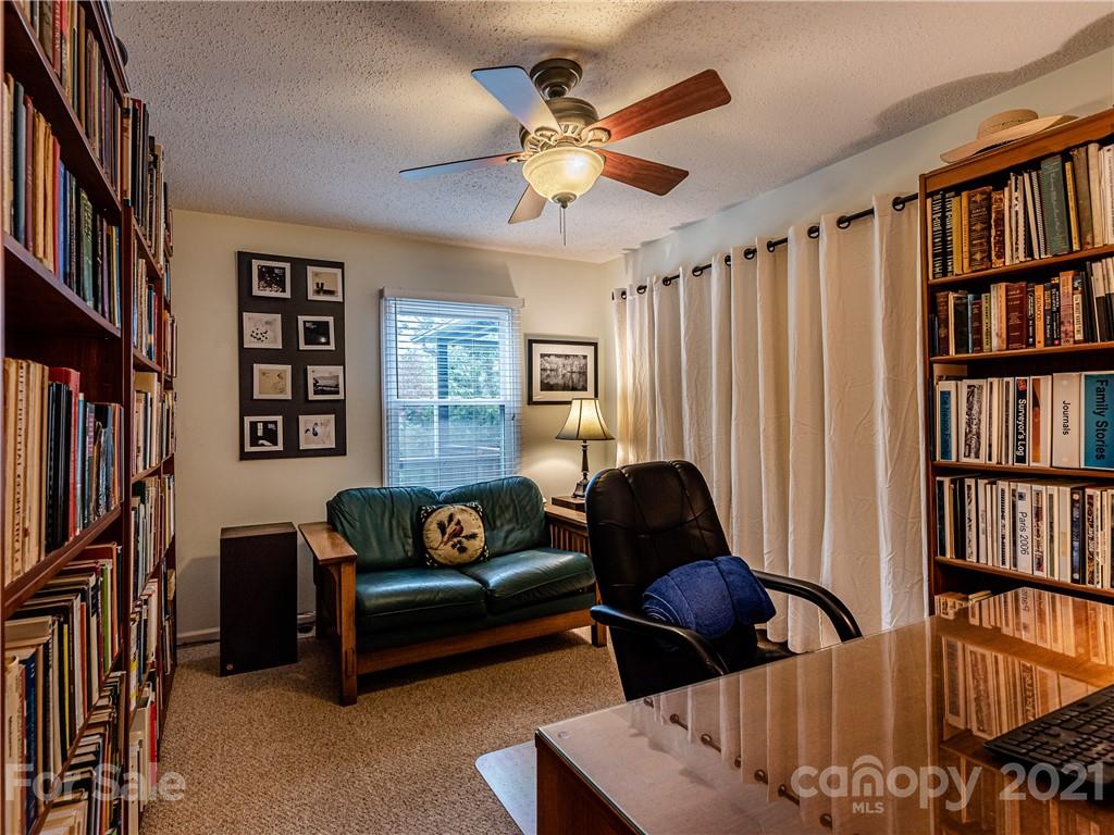 25 Lynnette Drive Fairview NC 28730