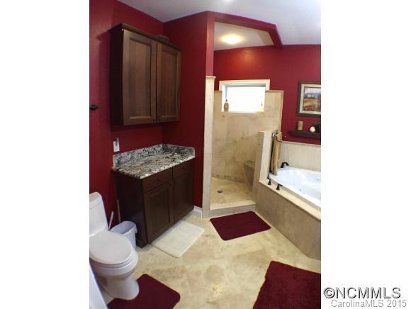 63 Laurel Cove Road Candler NC 28715