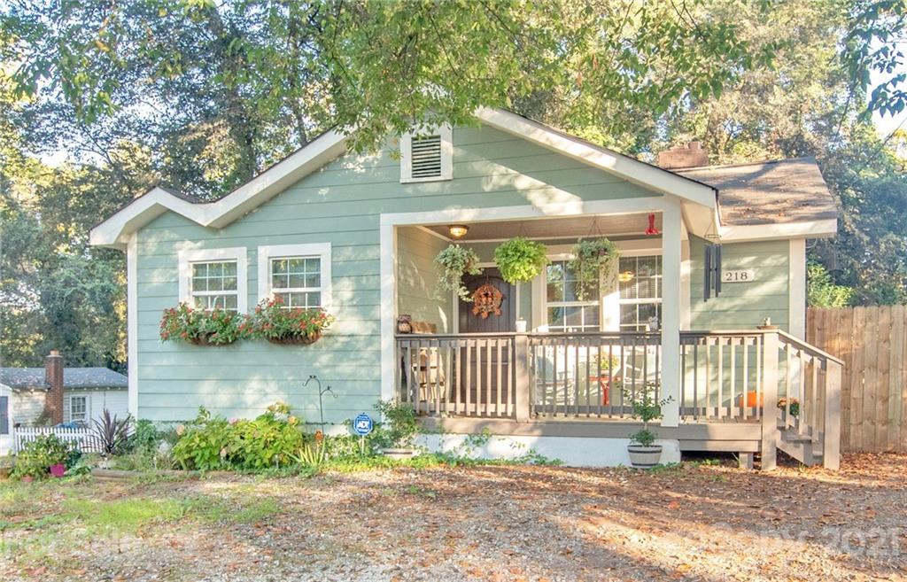 218 Coxe Avenue Charlotte NC 28208