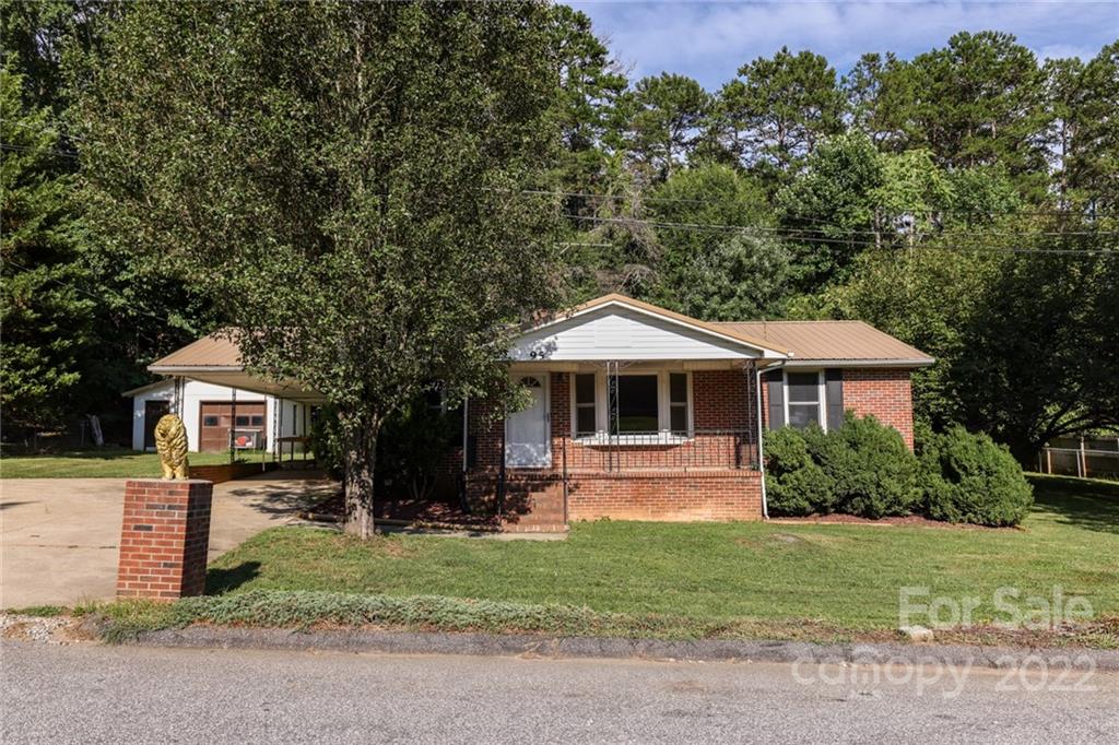 95 Melton Road Loop Hickory NC 28601