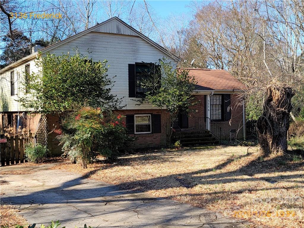 3136 Frederick Place Charlotte NC 28210