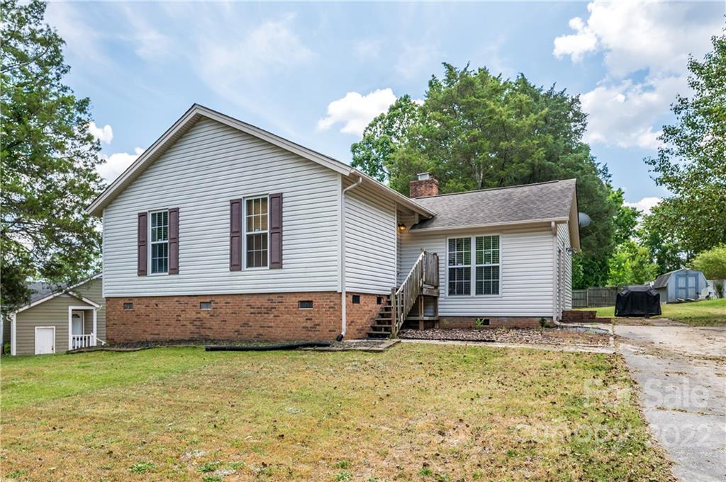 10929 Tradewinds Lane Charlotte NC 28226