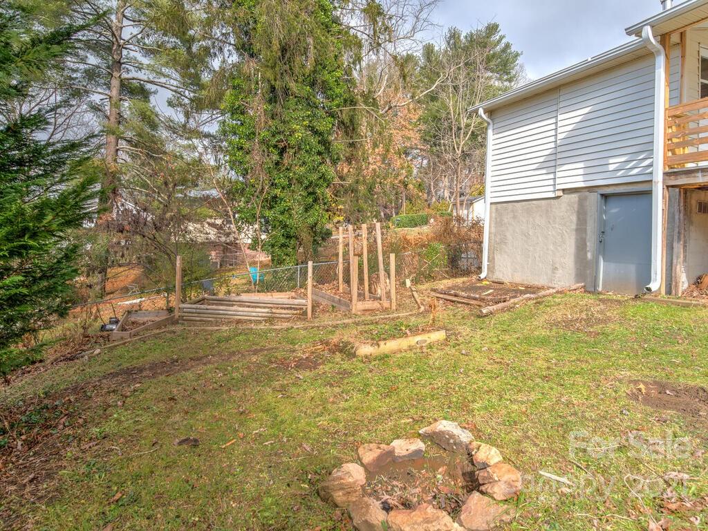 124 Dodge Street Asheville NC 28803
