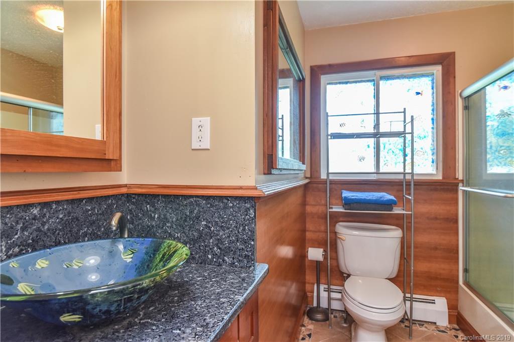 22 Pinnacle View Road Asheville NC 28803