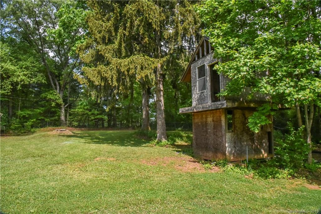 22 Pinnacle View Road Asheville NC 28803