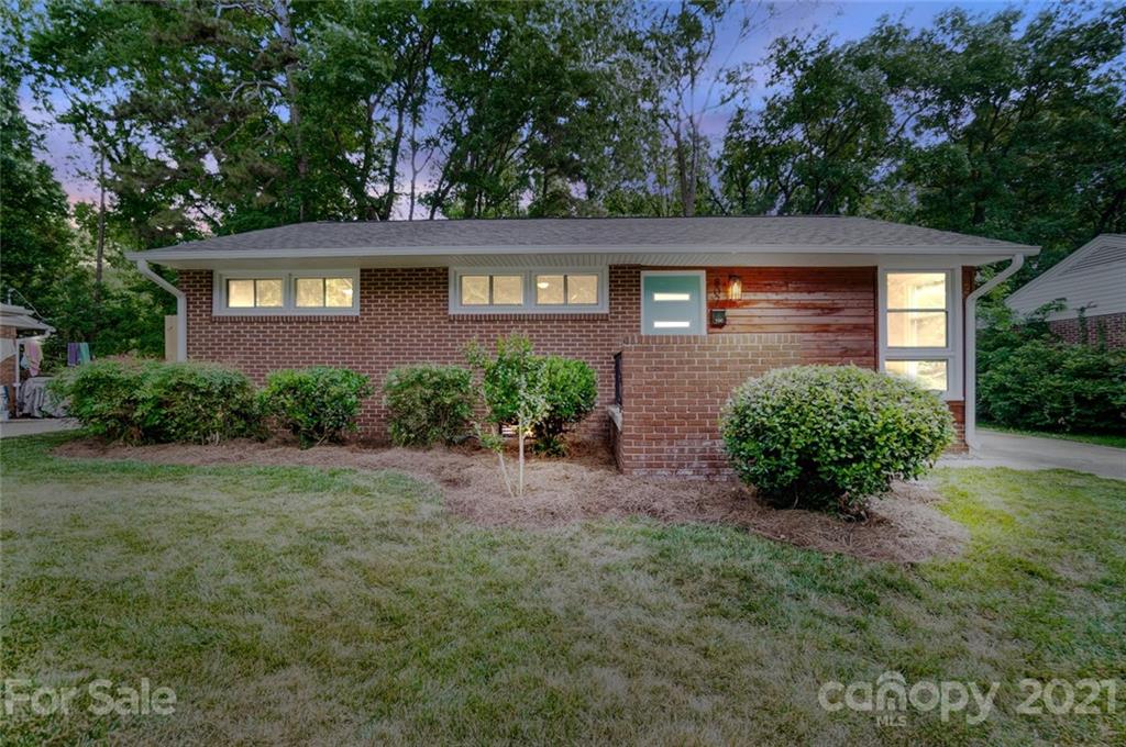 807 Lochridge Road Charlotte NC 28209