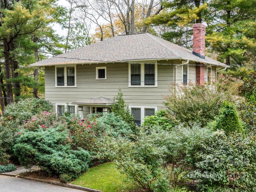 67 Cumberland Circle Asheville NC 28801