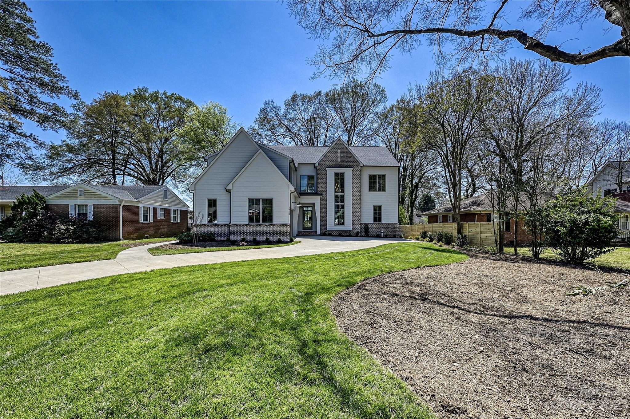 1414 Heather Lane Charlotte NC 28209