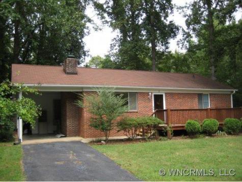 5 Holcombe Drive Asheville NC 28806
