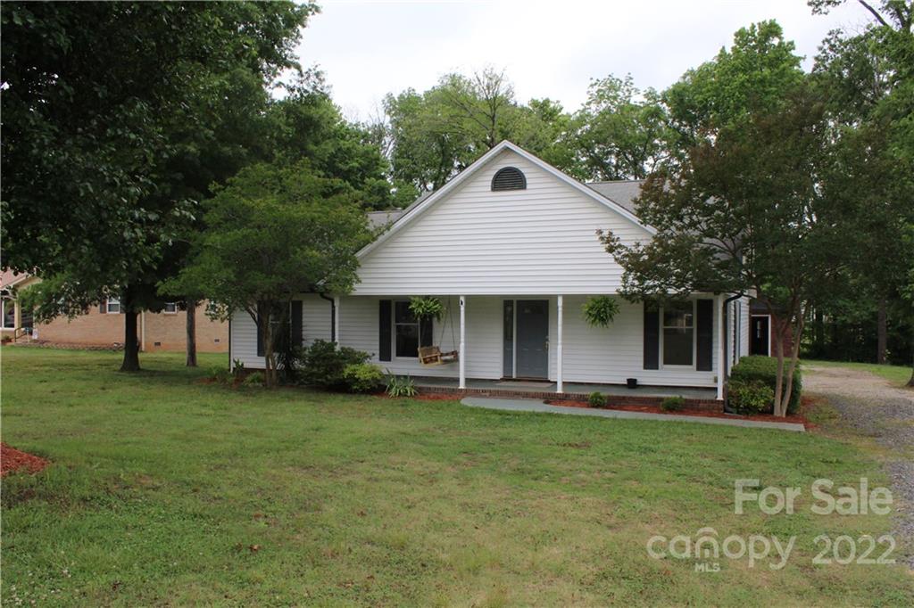 6306 Cambridge Drive Harrisburg NC 28075