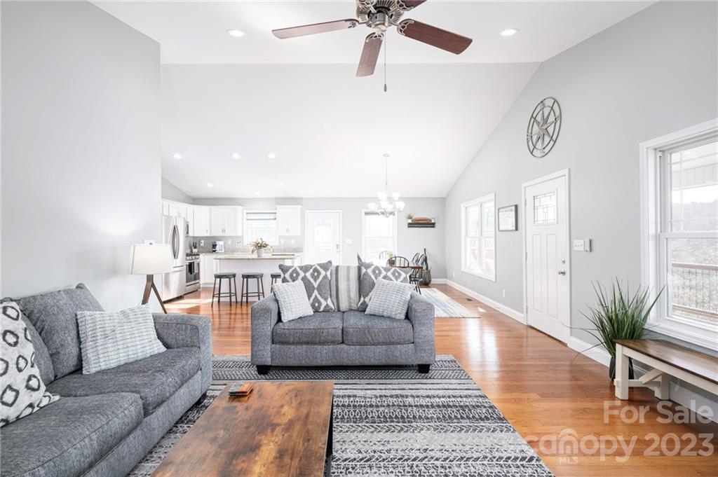 206 Riverside View Drive Asheville NC 28804