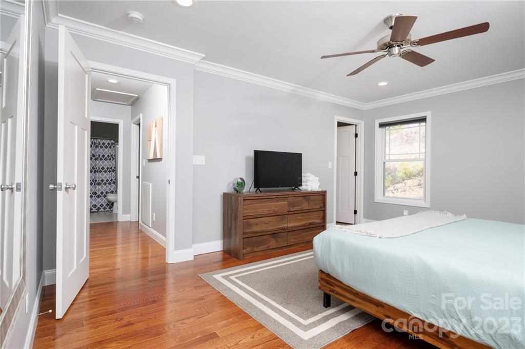 206 Riverside View Drive Asheville NC 28804