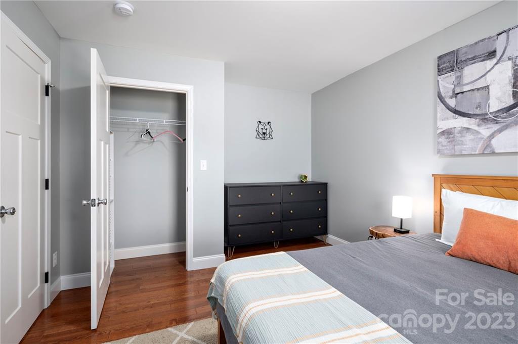 206 Riverside View Drive Asheville NC 28804