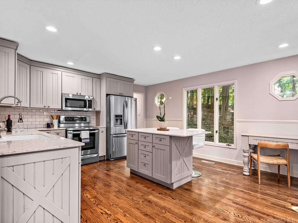 37 Glenview Road Asheville NC 28804