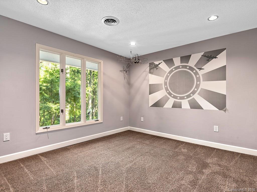 37 Glenview Road Asheville NC 28804