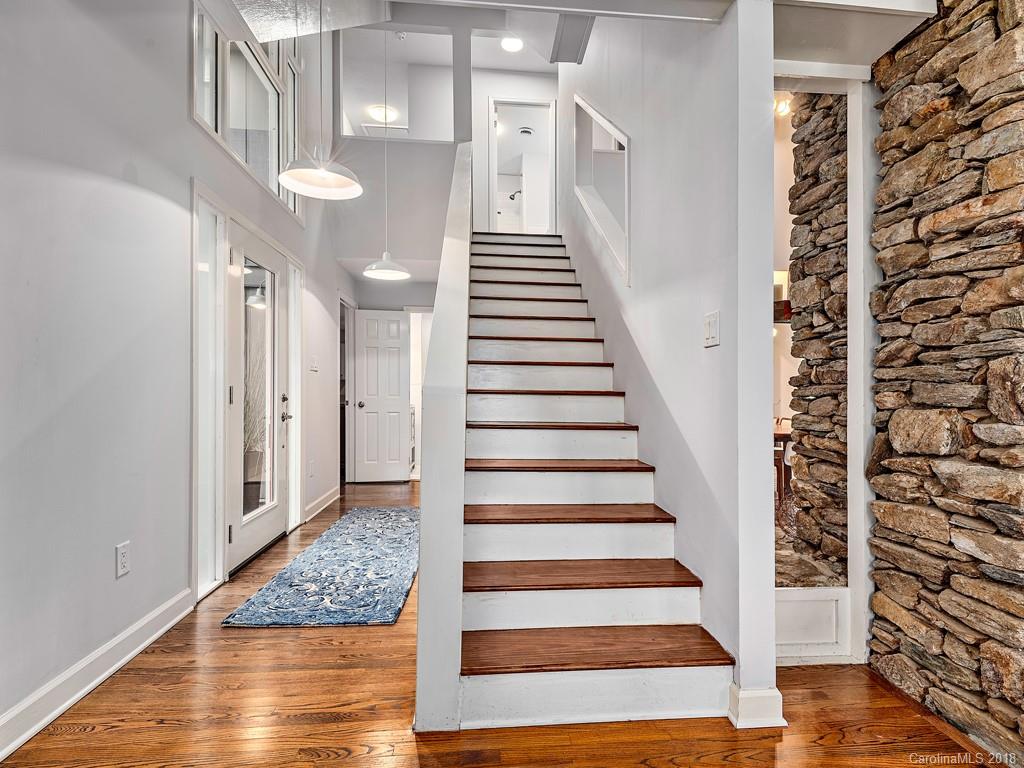 37 Glenview Road Asheville NC 28804
