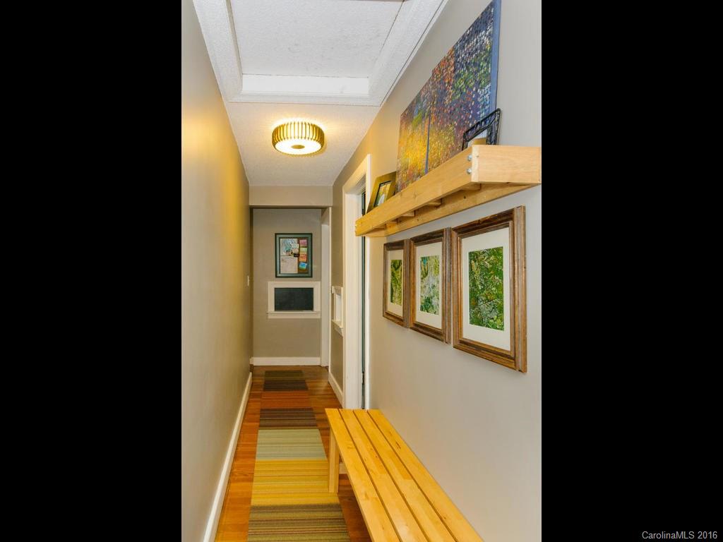 15 Valle Vista Drive Asheville NC 28804