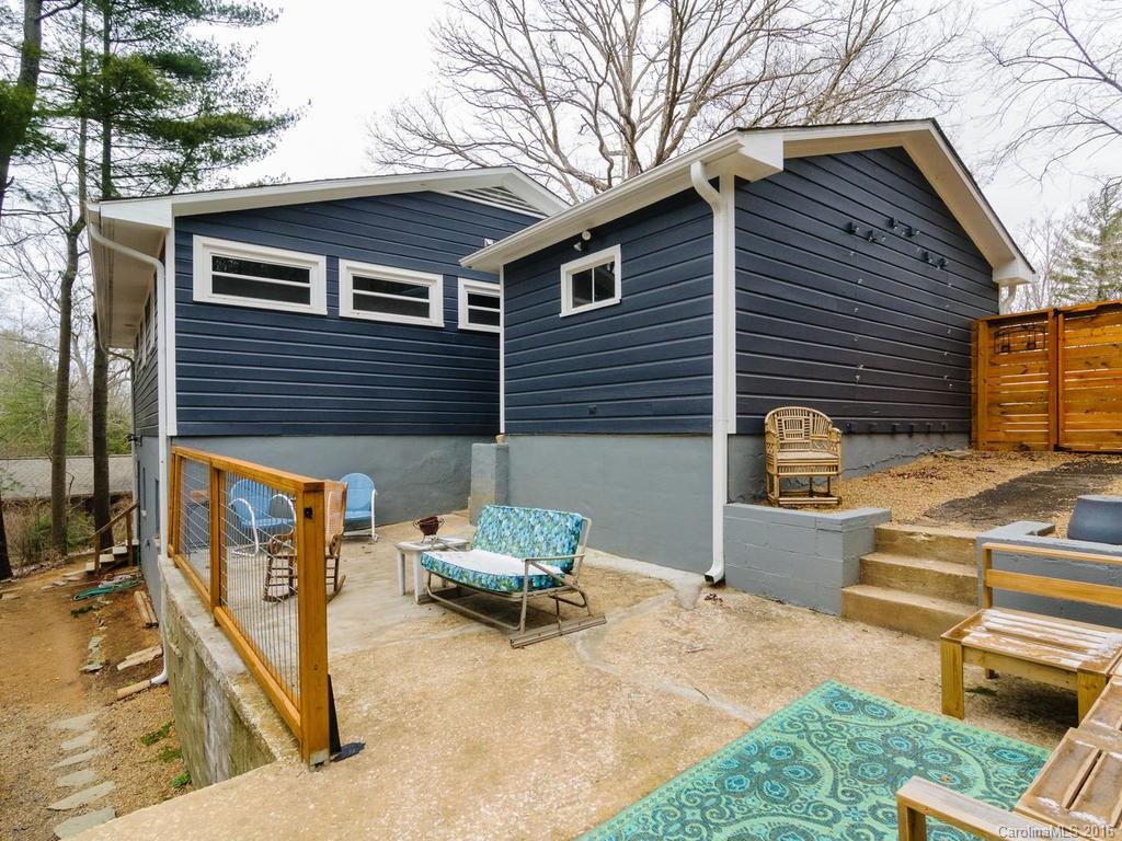 15 Valle Vista Drive Asheville NC 28804