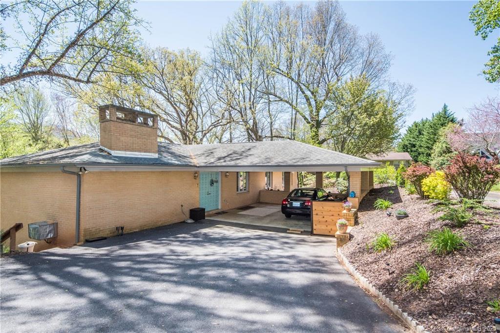 94 Merrimac Circle Waynesville NC 28786