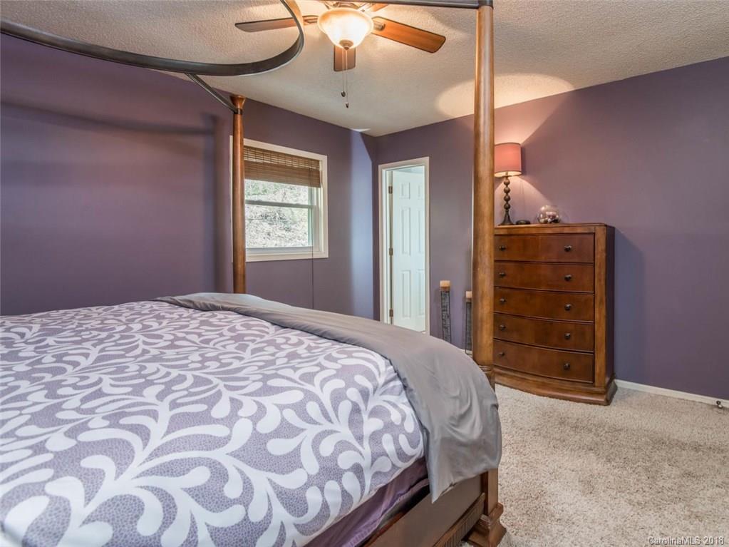 7 Azalea Court Arden NC 28704
