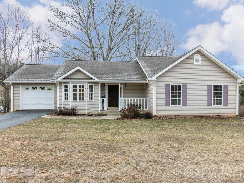 416 Hemlock Springs Trail Weaverville NC 28787