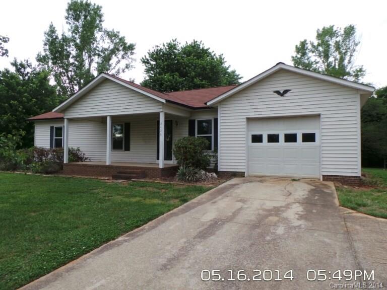 2426 Old Mountain Road Statesville NC 28625