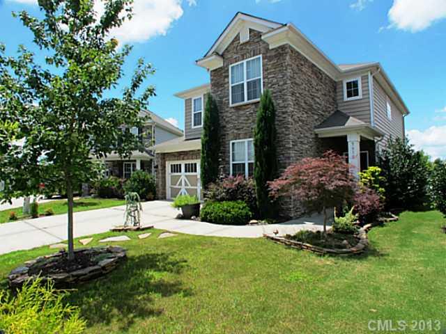 5610 Lago Vista Court Charlotte NC 28277