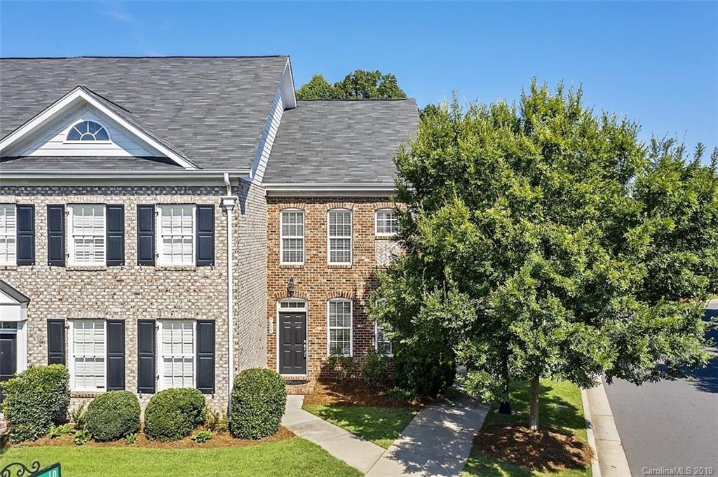 9637 Longstone Lane Charlotte NC 28277