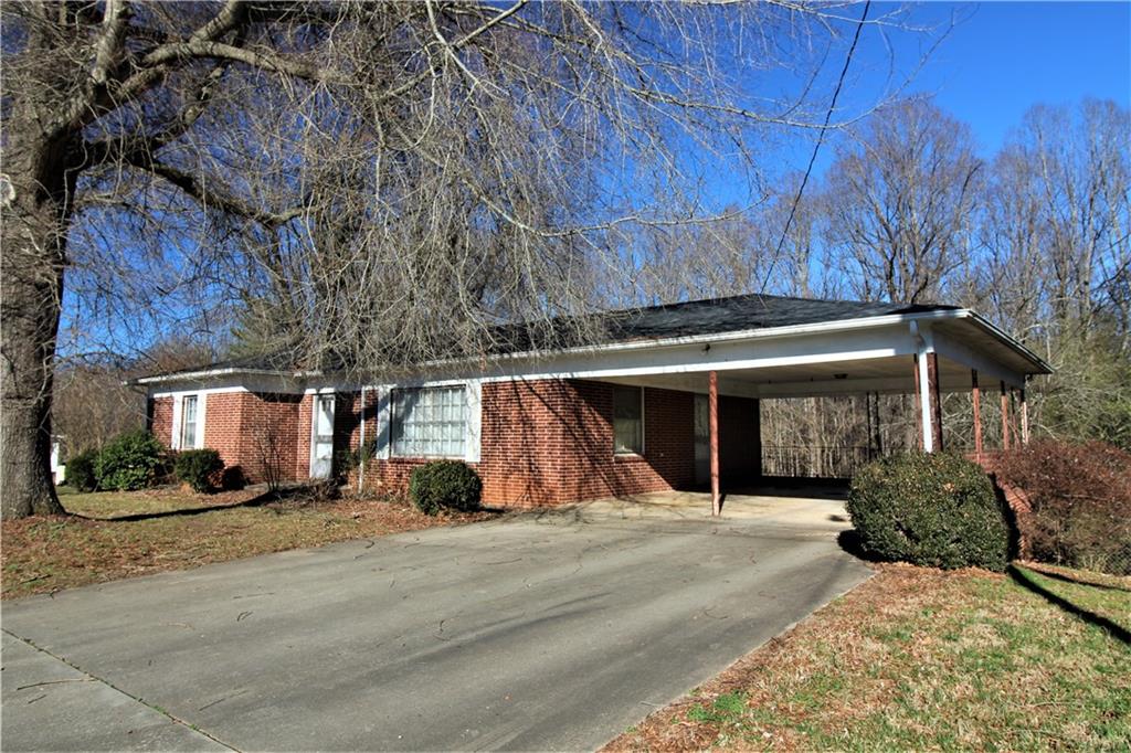 913 Emerald Place Sw Lenoir NC 28645