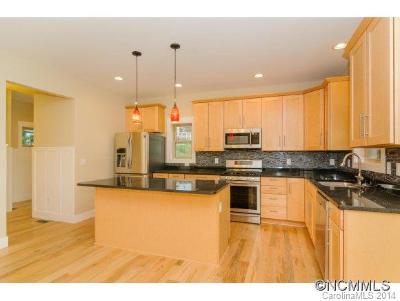 61 Finalee Avenue Asheville NC 28803